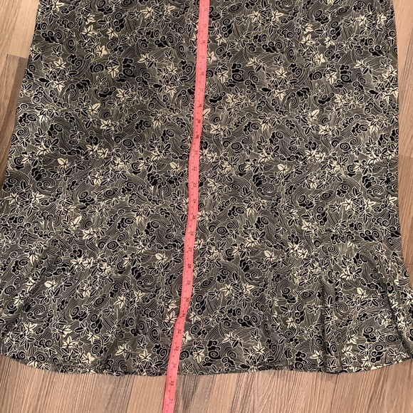💛Spring patterned skirt - Picture 9 of 9